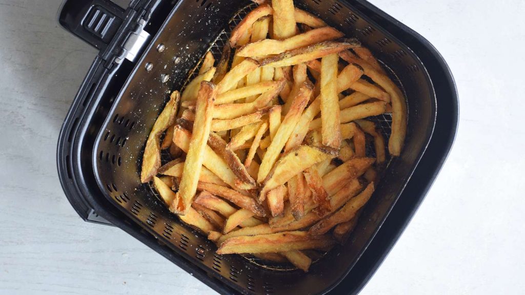 Τα air-fryer αποτελούν τον υπ’ αριθμό ένα εχθρό του ελαιολάδου